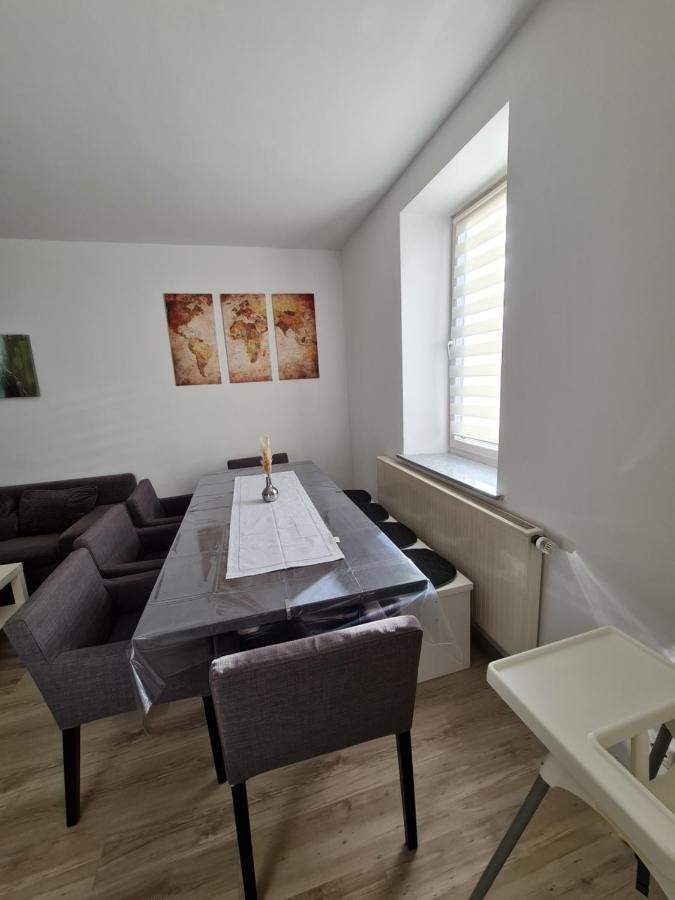 Ganze Wohnung Top Lage In Кемптен Екстериор снимка
